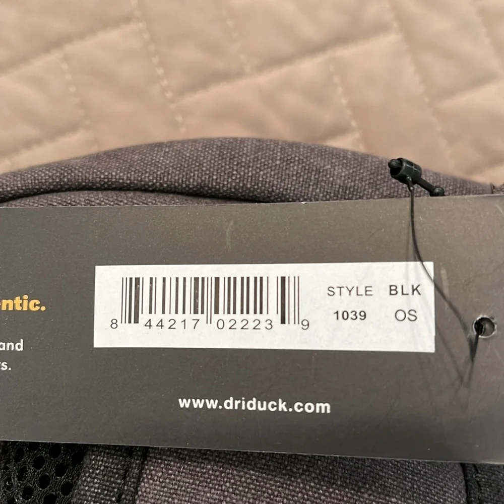DRI DUCK - 32L Traveler Charcoal/Black Backpack/NWT